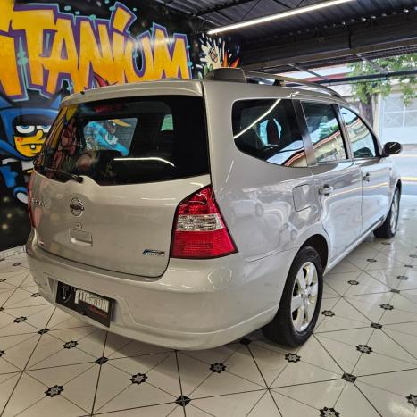 NISSAN Grand Livina 1.8 16V 4P FLEX, Foto 5