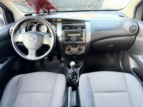 NISSAN Grand Livina 1.8 16V 4P FLEX S, Foto 5
