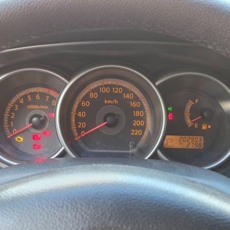 NISSAN Grand Livina 1.8 16V 4P SL FLEX AUTOM�TICO, Foto 8