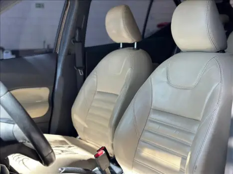 NISSAN Kicks 1.6 16V 4P FLEX SV X-TRONIC AUTOMÁTICO CVT, Foto 7 NISSAN Kicks 1.6 16V 4P FLEX SV X-TRONIC AUTOMÁTICO CVT, Foto 7