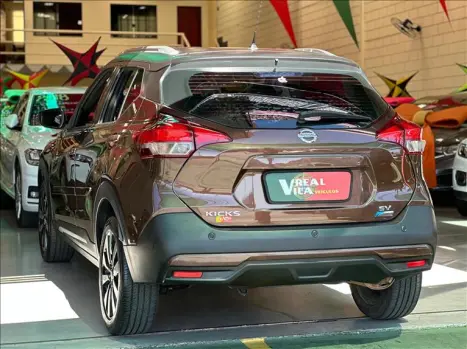 NISSAN Kicks 1.6 16V 4P FLEX SV X-TRONIC AUTOMÁTICO CVT, Foto 8 NISSAN Kicks 1.6 16V 4P FLEX SV X-TRONIC AUTOMÁTICO CVT, Foto 8