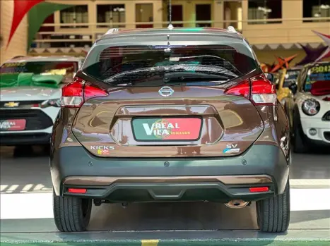 NISSAN Kicks 1.6 16V 4P FLEX SV X-TRONIC AUTOMÁTICO CVT, Foto 9 NISSAN Kicks 1.6 16V 4P FLEX SV X-TRONIC AUTOMÁTICO CVT, Foto 9