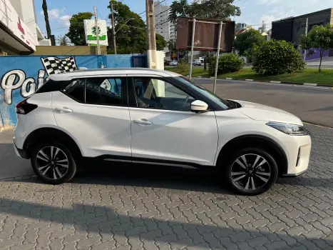 NISSAN Kicks 1.6 16V 4P FLEXSTART EXCLUSIVE XTRONIC AUTOMÁTICO CVT, Foto 3 NISSAN Kicks 1.6 16V 4P FLEXSTART EXCLUSIVE XTRONIC AUTOMÁTICO CVT, Foto 3