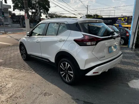 NISSAN Kicks 1.6 16V 4P FLEXSTART EXCLUSIVE XTRONIC AUTOMÁTICO CVT, Foto 5 NISSAN Kicks 1.6 16V 4P FLEXSTART EXCLUSIVE XTRONIC AUTOMÁTICO CVT, Foto 5