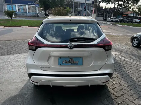 NISSAN Kicks 1.6 16V 4P FLEXSTART EXCLUSIVE XTRONIC AUTOMÁTICO CVT, Foto 6 NISSAN Kicks 1.6 16V 4P FLEXSTART EXCLUSIVE XTRONIC AUTOMÁTICO CVT, Foto 6