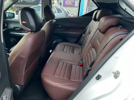 NISSAN Kicks 1.6 16V 4P FLEXSTART EXCLUSIVE XTRONIC AUTOMÁTICO CVT, Foto 14 NISSAN Kicks 1.6 16V 4P FLEXSTART EXCLUSIVE XTRONIC AUTOMÁTICO CVT, Foto 14