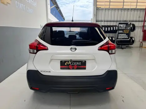 NISSAN Kicks 1.6 16V 4P FLEXSTART S DIRECT X-TRONIC AUTOM�TICO CVT, Foto 5