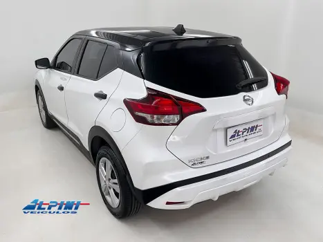 NISSAN Kicks 1.6 16V 4P FLEXSTART XPLAY XTRONIC AUTOM�TICO CVT, Foto 4