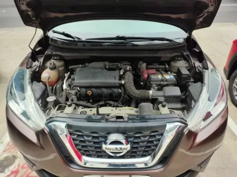 NISSAN Kicks 1.6 16V 4P FLEXSTART EXCLUSIVE XTRONIC AUTOM�TICO CVT, Foto 4