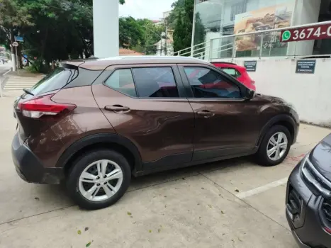 NISSAN Kicks 1.6 16V 4P FLEXSTART EXCLUSIVE XTRONIC AUTOM�TICO CVT, Foto 6