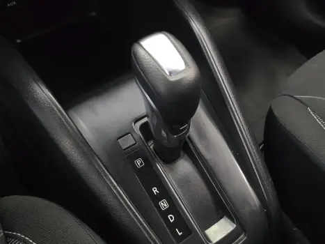 NISSAN Kicks 1.6 16V 4P FLEXSTART S X-TRONIC AUTOM�TICO CVT, Foto 9