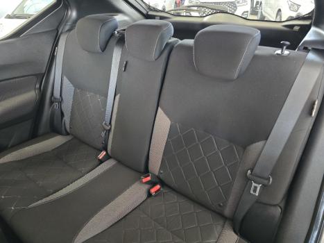 NISSAN Kicks 1.6 16V 4P FLEXSTART S X-TRONIC AUTOM�TICO CVT, Foto 16