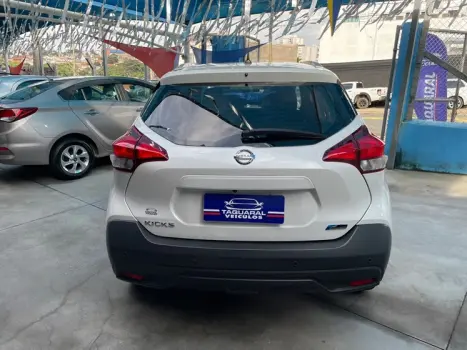 NISSAN Kicks 1.6 16V 4P FLEXSTART S, Foto 5