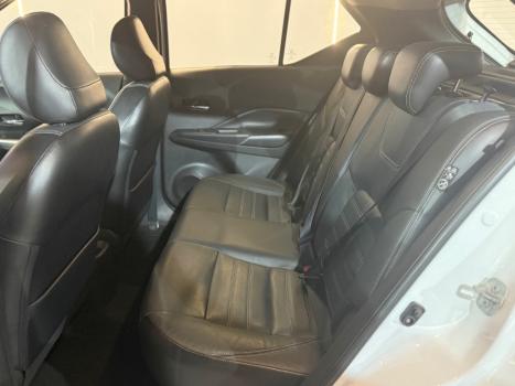 NISSAN Kicks 1.6 16V 4P FLEXSTART RIO 2016 X-TRONIC AUTOM�TICO CVT, Foto 7