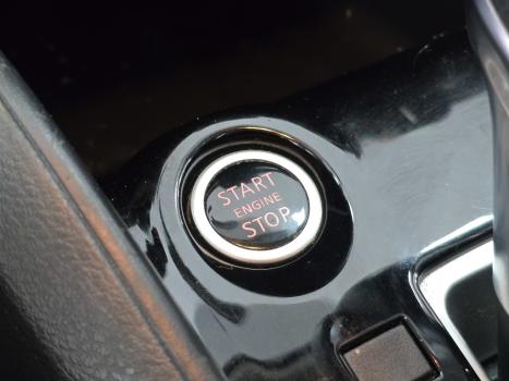 NISSAN Kicks 1.6 16V 4P FLEX UEFA CHAMPIONS LEAGUE X-TRONIC AUTOM�TICO CVT, Foto 9