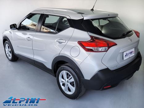 NISSAN Kicks 1.6 16V 4P FLEXSTART S DIRECT X-TRONIC AUTOMÁTICO CVT, Foto 4