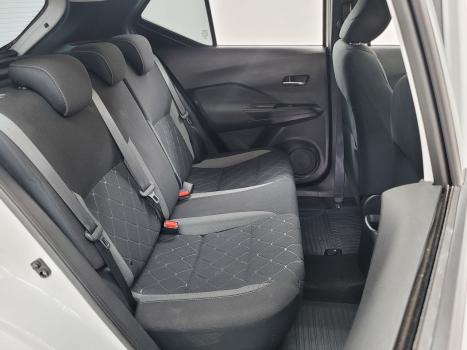 NISSAN Kicks 1.6 16V 4P FLEXSTART XPLAY XTRONIC AUTOMÁTICO CVT, Foto 7