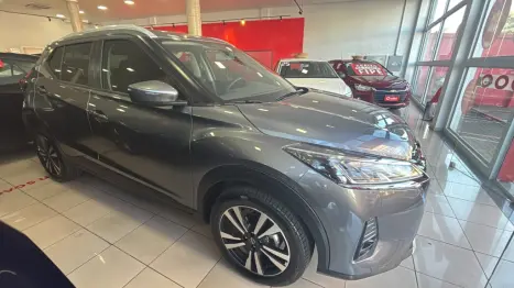 NISSAN Kicks Play 1.6 16V FELXSTART SENSE XTRONIC AUTOM�TICO, Foto 10