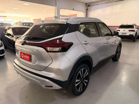 NISSAN Kicks Play 1.6 16V FELXSTART SENSE XTRONIC AUTOM�TICO, Foto 4