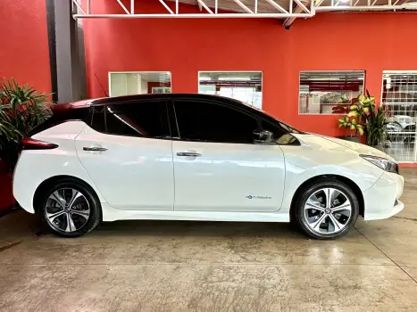 NISSAN Leaf B12P 4P 40 EL�TRICO, Foto 8