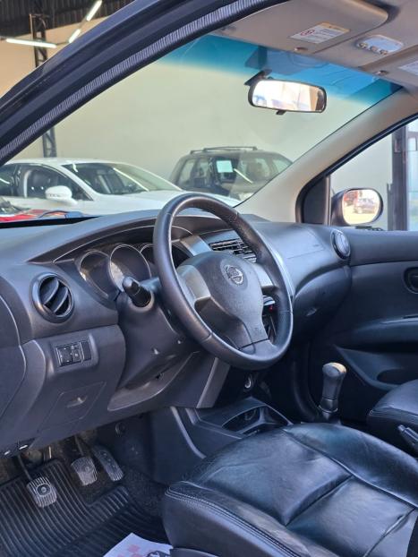 NISSAN Livina 1.6 16V 4P FLEX, Foto 9