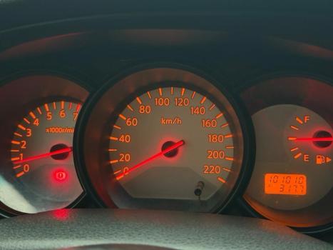NISSAN Livina 1.6 16V FLEX NIGHT&DAY, Foto 10