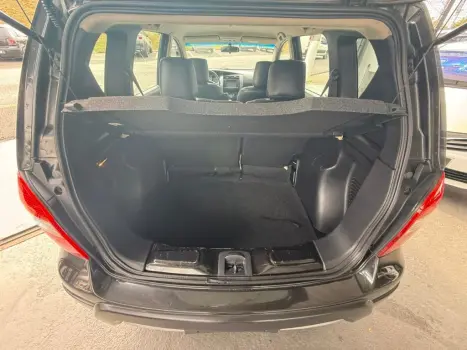 NISSAN Livina 1.8 16V 4P SL X-GEAR FLEX AUTOMÁTICO, Foto 7 NISSAN Livina 1.8 16V 4P SL X-GEAR FLEX AUTOMÁTICO, Foto 7