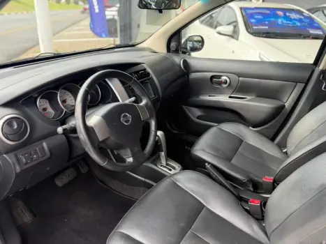 NISSAN Livina 1.8 16V 4P SL X-GEAR FLEX AUTOMÁTICO, Foto 9 NISSAN Livina 1.8 16V 4P SL X-GEAR FLEX AUTOMÁTICO, Foto 9