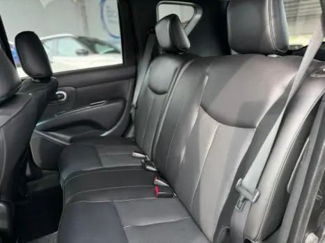 NISSAN Livina 1.8 16V 4P SL X-GEAR FLEX AUTOMÁTICO, Foto 12 NISSAN Livina 1.8 16V 4P SL X-GEAR FLEX AUTOMÁTICO, Foto 12