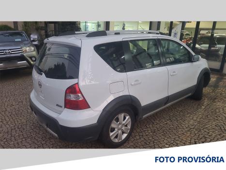NISSAN Livina 1.8 16V 4P SL X-GEAR FLEX AUTOM�TICO, Foto 2