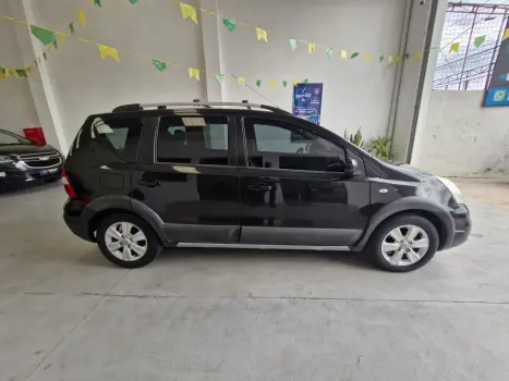 NISSAN Livina 1.8 16V 4P SL X-GEAR FLEX AUTOM�TICO, Foto 4