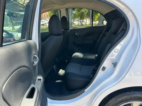 NISSAN March 1.0 12V 4P SV FLEX, Foto 11