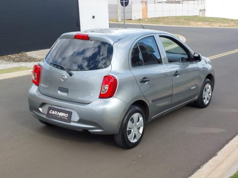 NISSAN March 1.0 12V 4P S FLEX, Foto 4