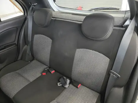 NISSAN March 1.0 12V 4P SV FLEX, Foto 16