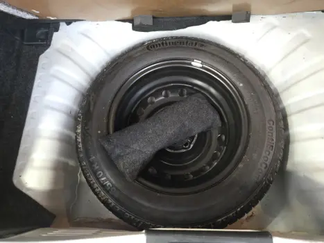 NISSAN March 1.0 12V 4P SV FLEX, Foto 18