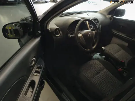 NISSAN March 1.0 12V 4P S FLEX, Foto 4