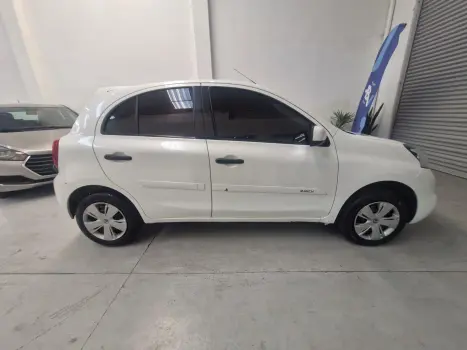 NISSAN March 1.0 12V 4P S FLEX, Foto 8