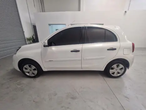 NISSAN March 1.0 12V 4P S FLEX, Foto 9