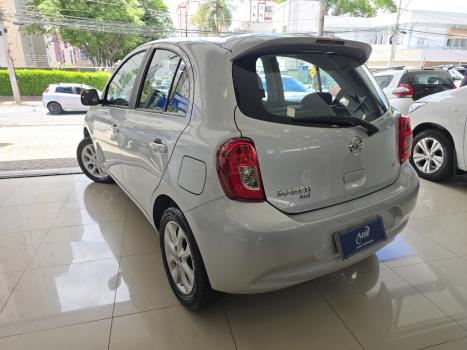 NISSAN March 1.0 12V 4P SV FLEX, Foto 4