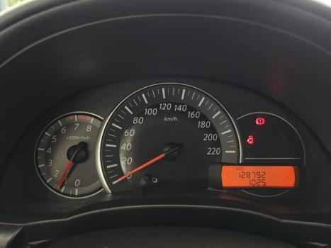 NISSAN March 1.0 12V 4P SV FLEX, Foto 12