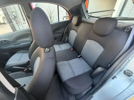 NISSAN March 1.0 12V 4P S FLEX, Foto 8