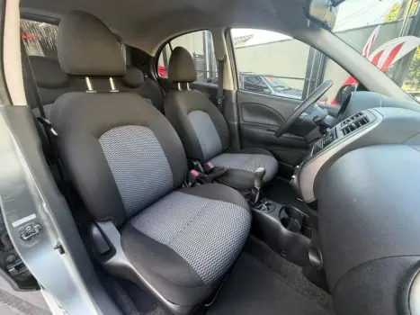 NISSAN March 1.0 12V 4P S FLEX, Foto 11