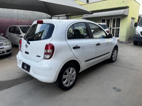 NISSAN March 1.0 12V 4P S FLEX, Foto 4
