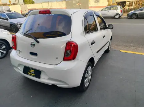 NISSAN March 1.0 12V 4P S FLEX, Foto 5