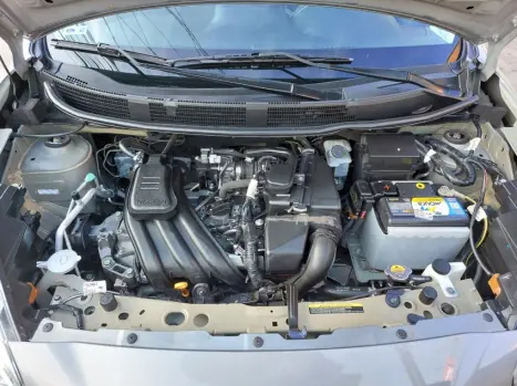 NISSAN March 1.0 16V 4P SV FLEX, Foto 4