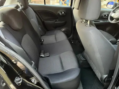 NISSAN March 1.0 16V 4P S FLEX, Foto 8