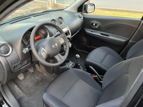 NISSAN March 1.0 16V 4P S FLEX, Foto 9