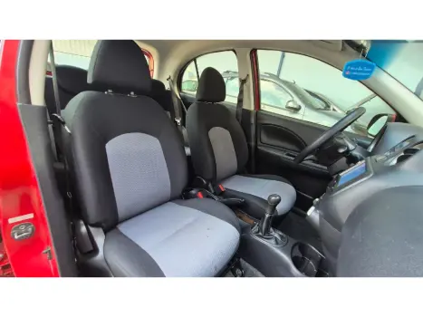 NISSAN March 1.0 16V 4P S FLEX, Foto 9