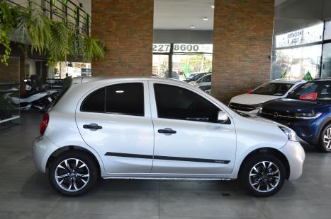 NISSAN March 1.0 16V 4P S FLEX, Foto 8