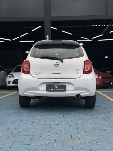 NISSAN March 1.0 16V 4P SV FLEX, Foto 5